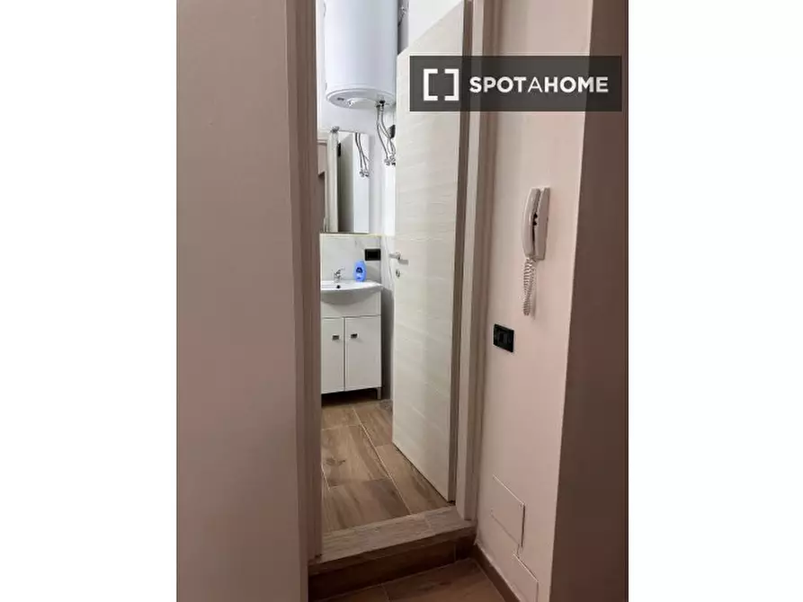 Immagine 5 di Ufficio in affitto  in C.so Lodi a Milano