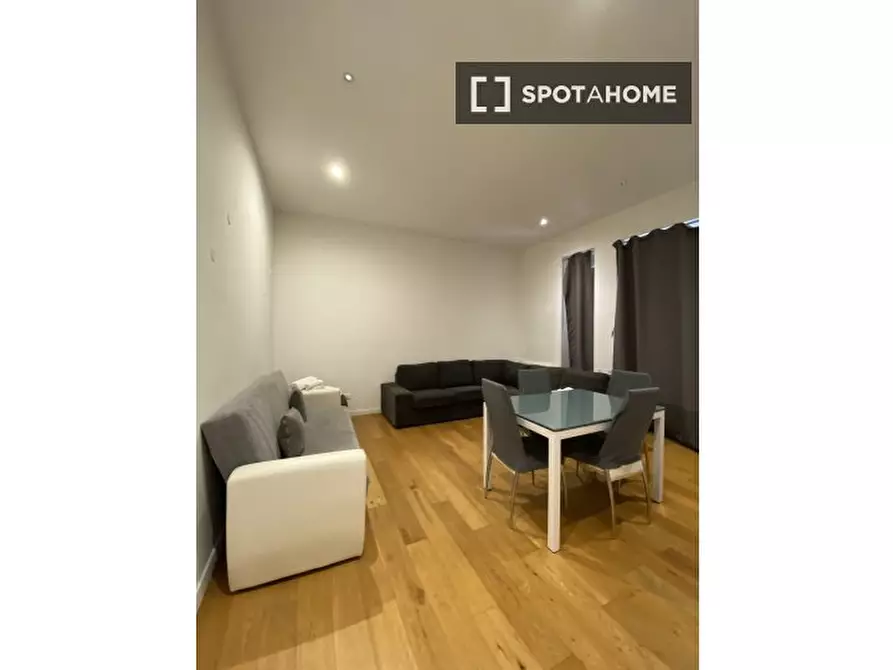 Immagine 5 di Ufficio in affitto  in Via Como a Roma