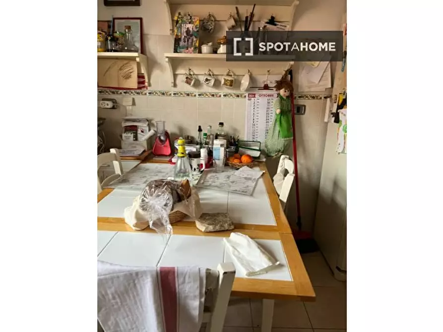 Immagine 11 di Camera condivisa in affitto  in Via Paolo Rosi a Roma