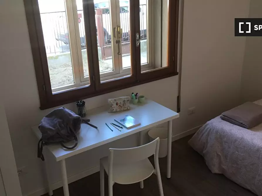 Immagine 9 di Camera condivisa in affitto  in Via Federico Confalonieri a Padova