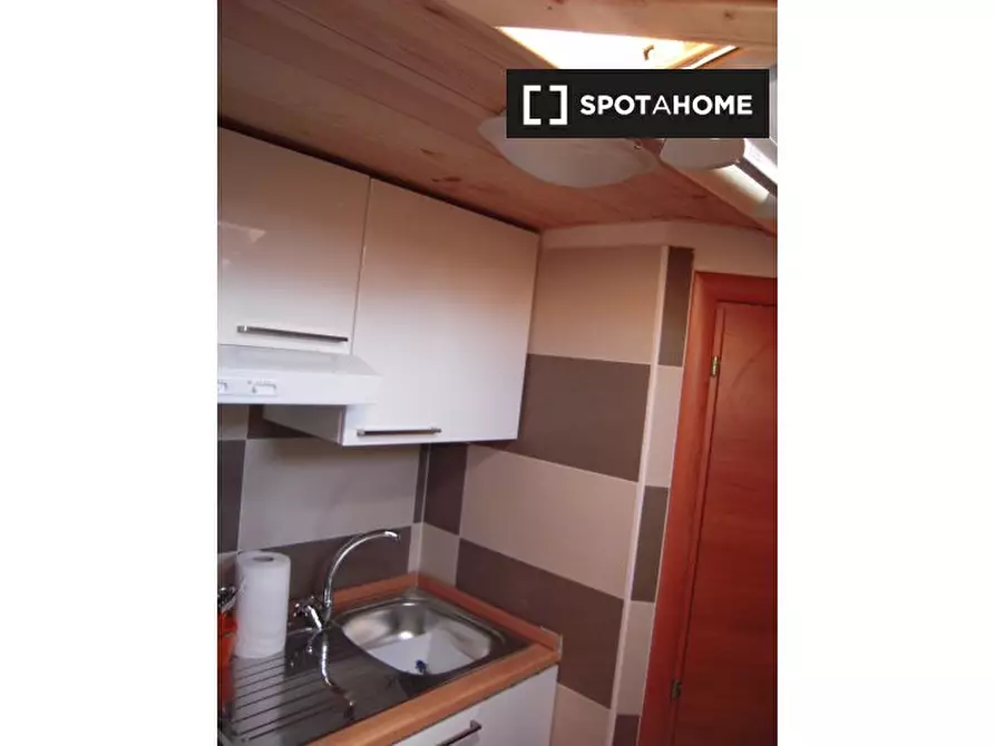 Immagine 7 di Ufficio in affitto  in Via della Barca a Bologna