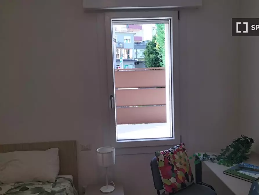 Immagine 2 di Camera condivisa in affitto  in Via Domenico Turazza a Padova