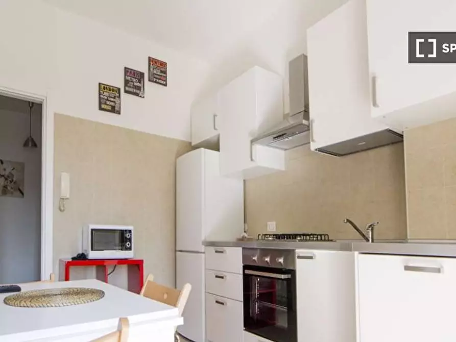 Immagine 8 di Camera condivisa in affitto  in Via Valvassori Peroni a Milano