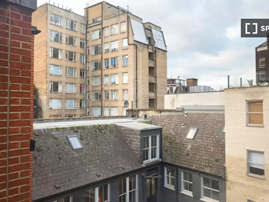 Immagine 18 di Appartamento in affitto  in Aldersgate St a Islington