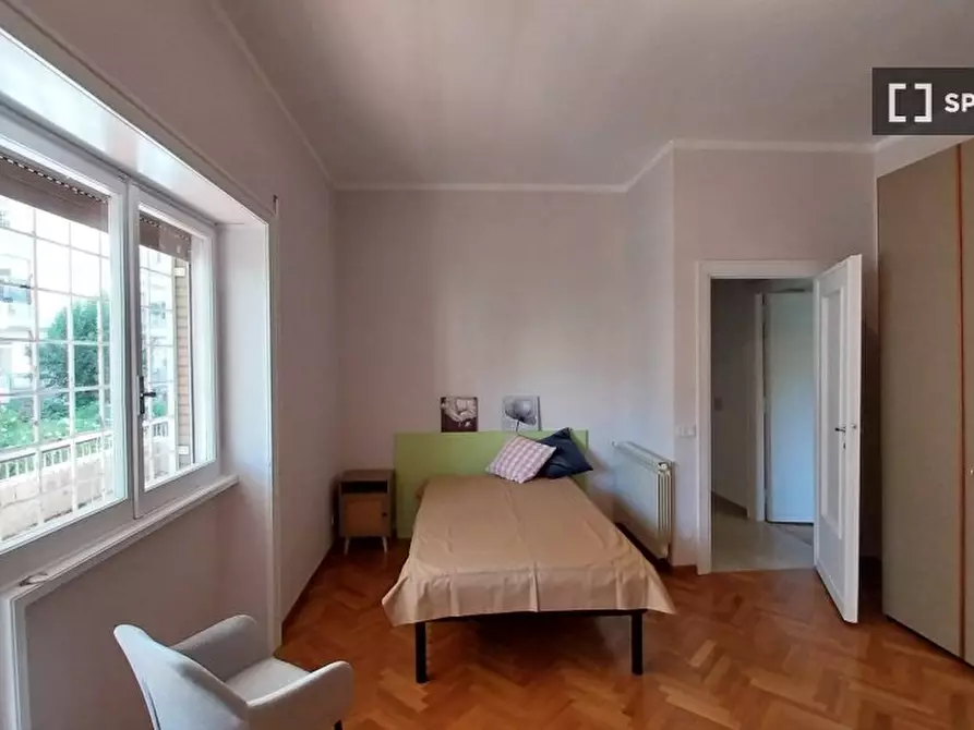 Immagine 1 di Camera condivisa in affitto  in Via Carlo Zucchi a Roma