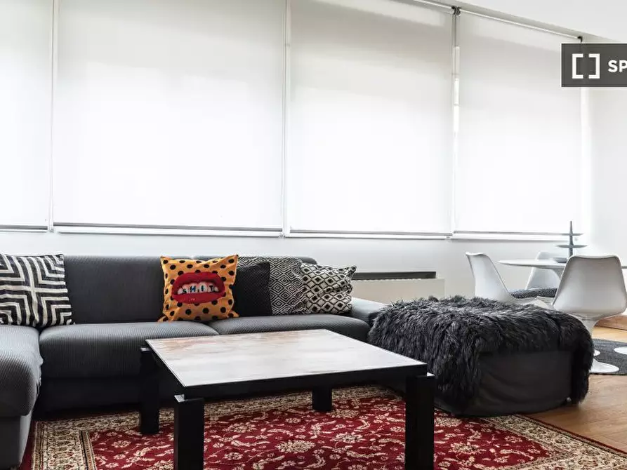 Immagine 13 di Appartamento in affitto  in Via Broletto a Milano