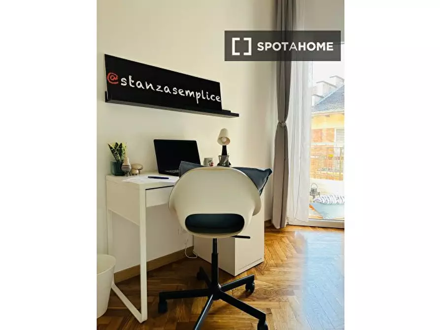 Immagine 3 di Camera condivisa in affitto  in Via Stefano Clemente n. a Torino