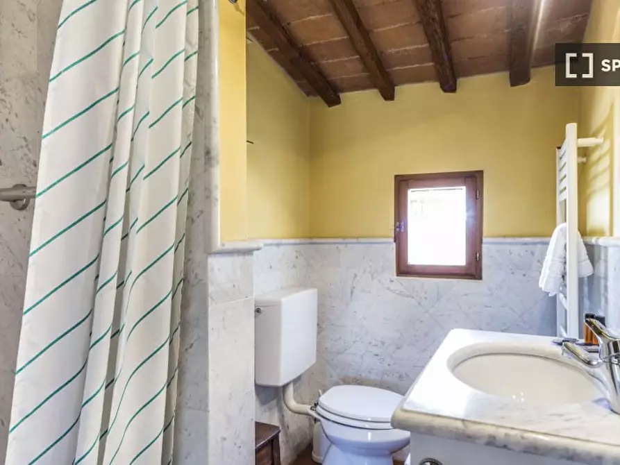 Immagine 10 di Appartamento in affitto  in Piazza di Santa Croce a Firenze