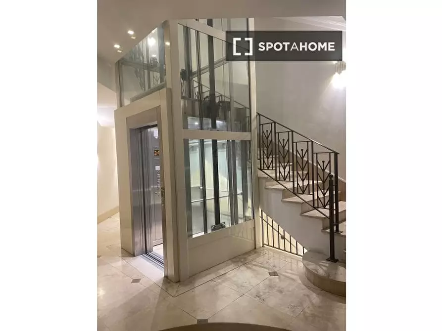 Immagine 13 di Appartamento in affitto  in Via Como a Roma