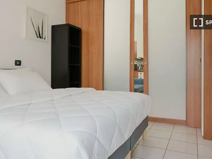 Immagine 9 di Appartamento in affitto  in Via Celeste Clericetti a Milano