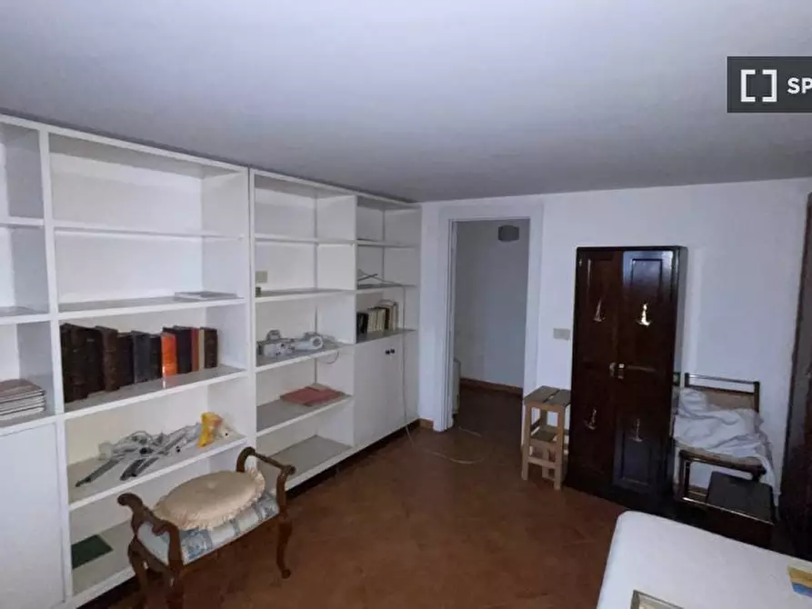 Immagine 9 di Camera condivisa in affitto  in Via della Camilluccia a Roma