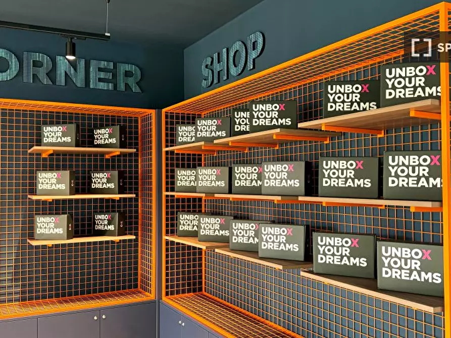 Immagine 16 di Ufficio in affitto  in Via Carlo Amoretti a Milano