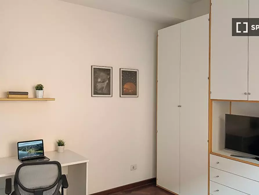 Immagine 2 di Camera condivisa in affitto  in Via Ignazio Guidi a Roma