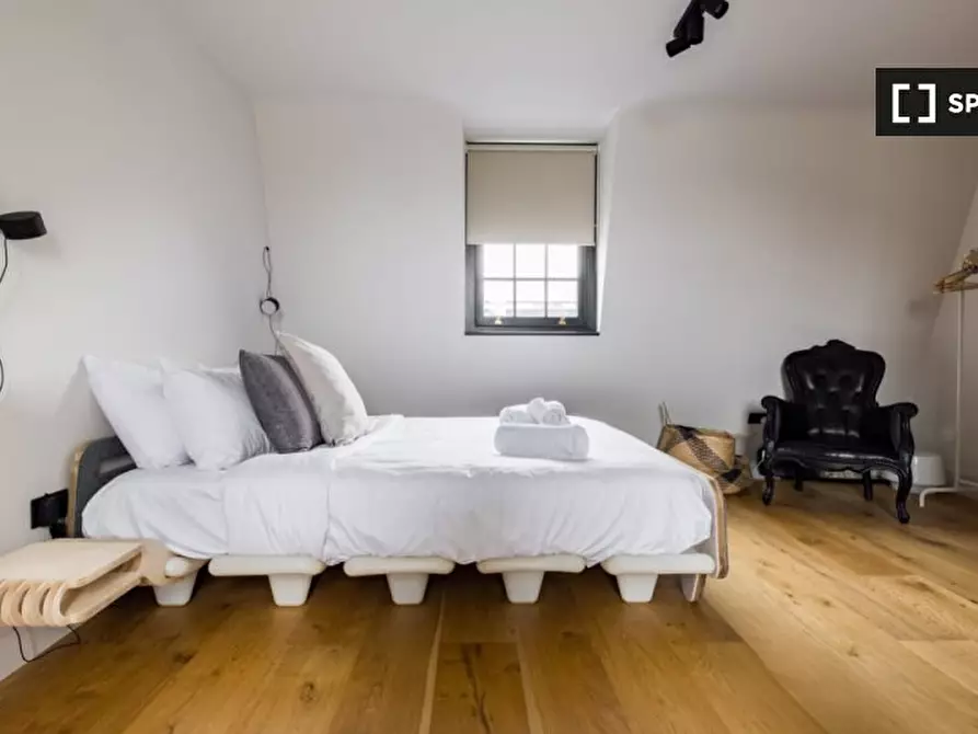 Immagine 19 di Appartamento in affitto  in Islington Park St a Islington