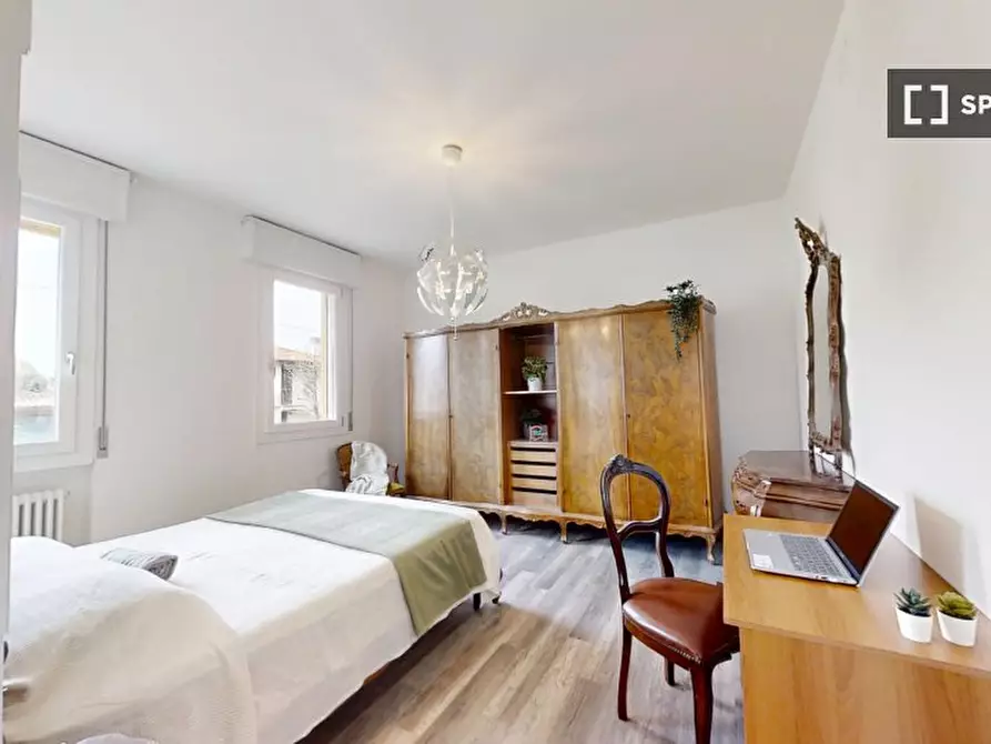 Immagine 2 di Camera condivisa in affitto  in VIA Buie a Padova