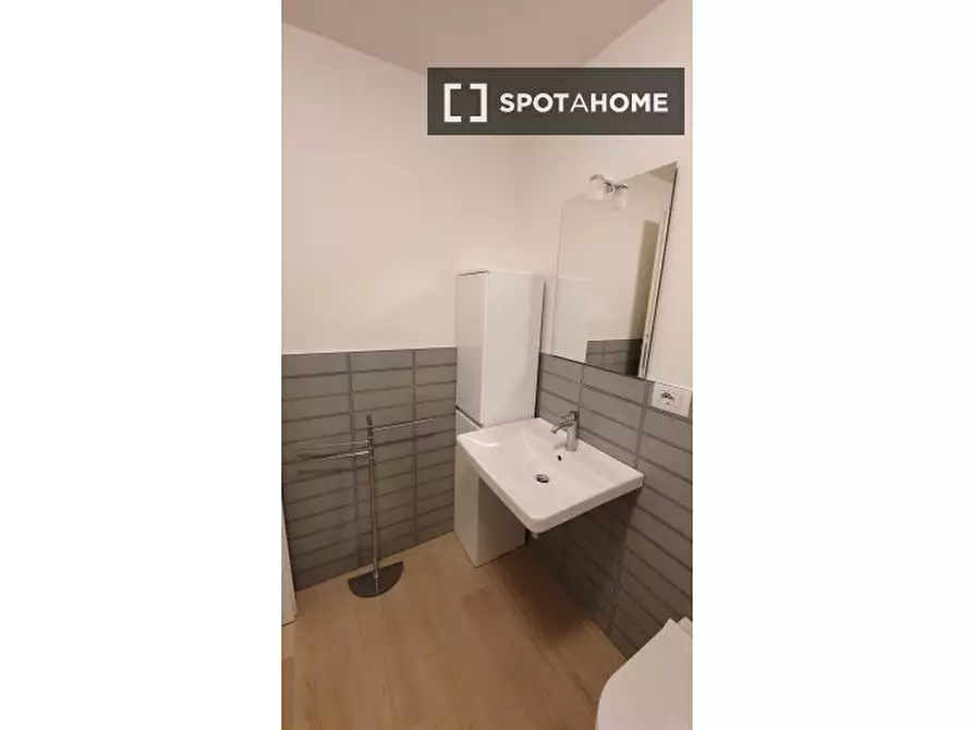 Immagine 6 di Appartamento in affitto  in Via Garian a Milano