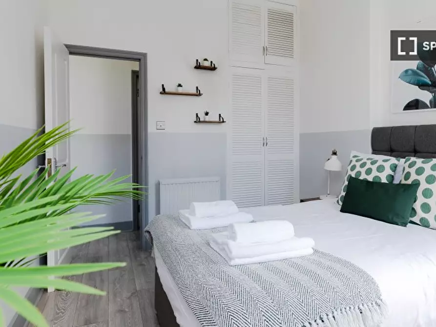 Immagine 8 di Appartamento in affitto  in Apartment a Kensington