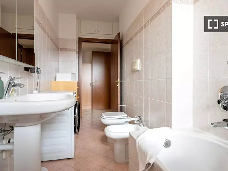 Immagine 10 di Appartamento in affitto  in Via del Futurismo a Milano