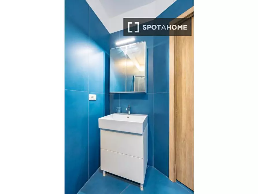 Immagine 19 di Appartamento in affitto  in Via Antonio Villari a Napoli