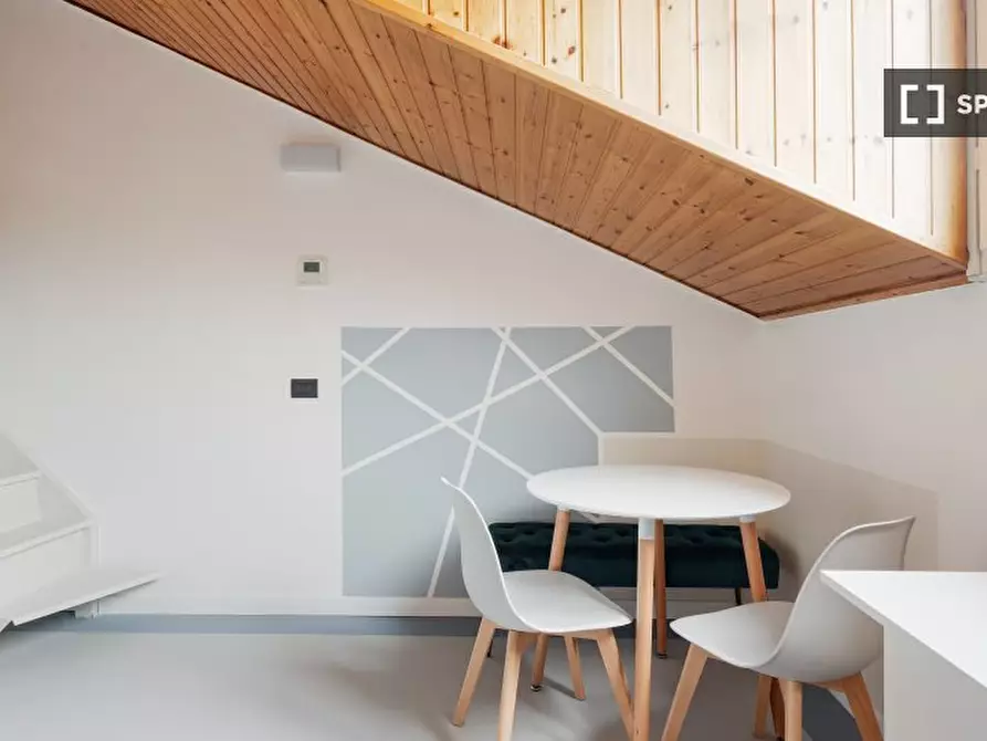 Immagine 14 di Ufficio in affitto  in Corso Magenta a Milano