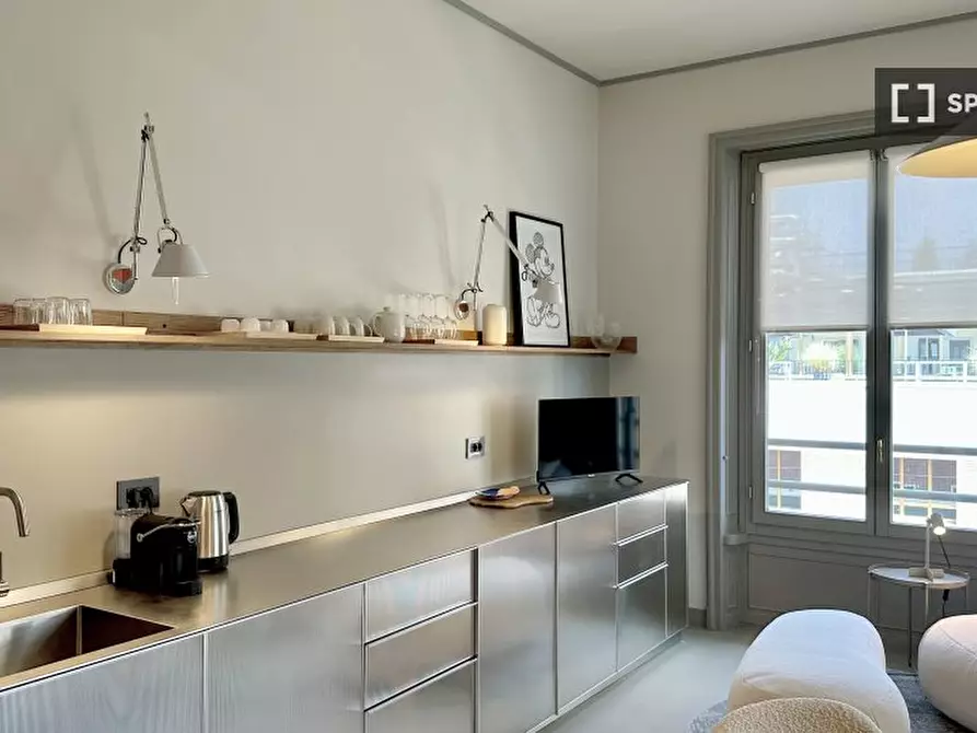 Immagine 5 di Appartamento in affitto  in Via Giulio Tarra a Milano