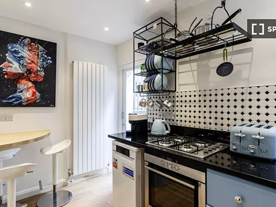 Immagine 18 di Appartamento in affitto  in Redcliffe Garden a Kensington