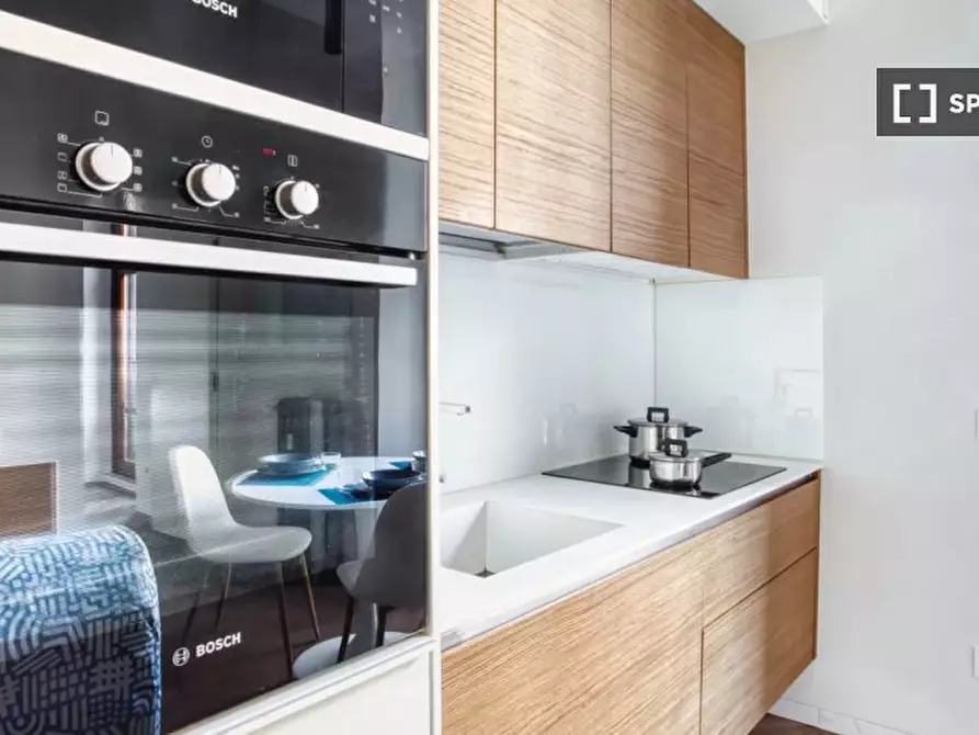 Immagine 12 di Appartamento in affitto  in Via Francesco Londonio a Milano