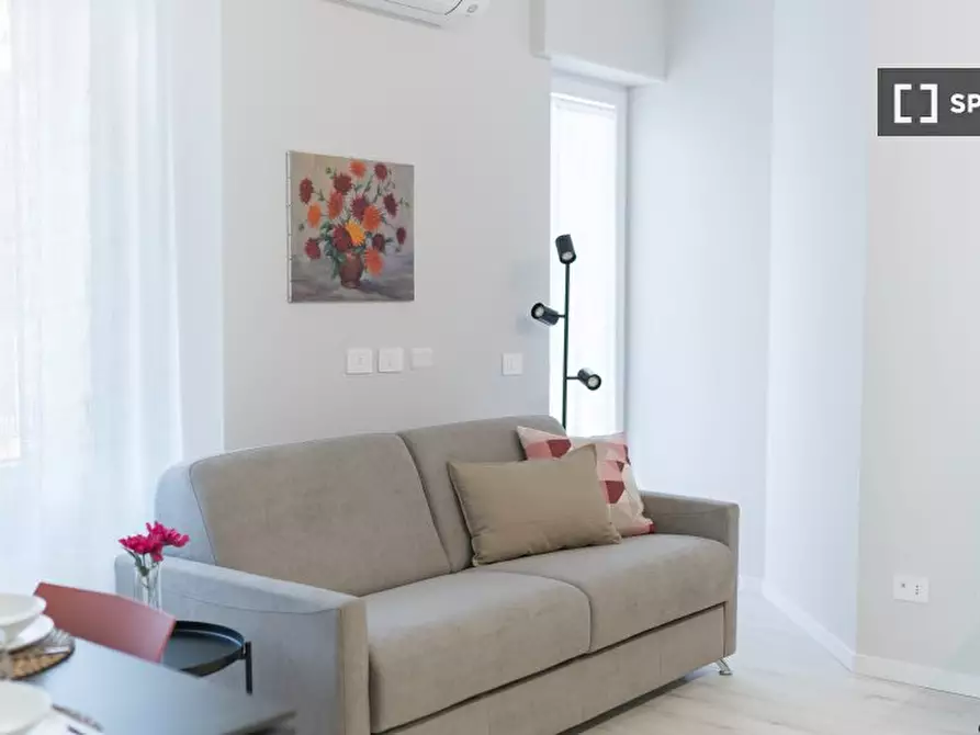 Immagine 9 di Appartamento in affitto  in Via Alfredo Comandini a Milano