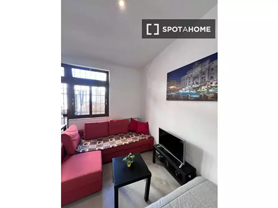 Immagine 6 di Ufficio in affitto  in Via Bagnoregio a Roma