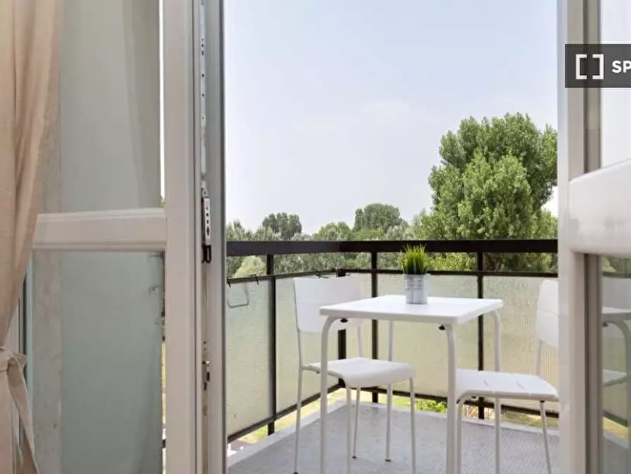 Immagine 9 di Camera condivisa in affitto  in Via Ginestre Milan a Buccinasco