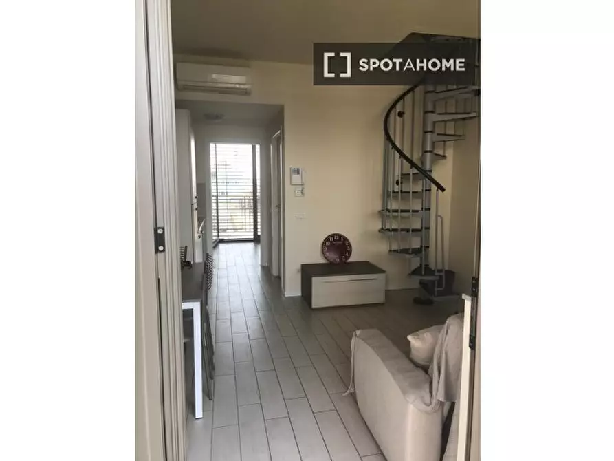 Immagine 8 di Camera condivisa in affitto  in Via Privata Simone Schiaffino a Milano