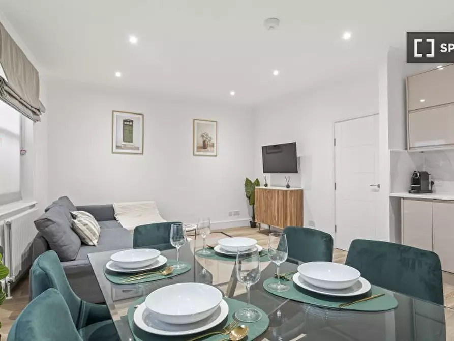 Immagine 8 di Appartamento in affitto  in Sussex Gardens a Paddington