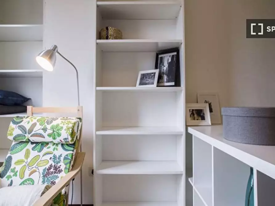 Immagine 5 di Camera condivisa in affitto  in Viale Carlo Espinasse a Milano