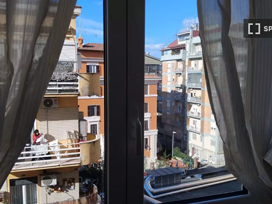 Immagine 3 di Ufficio in affitto  in Piazza Oreste Tommasini a Roma