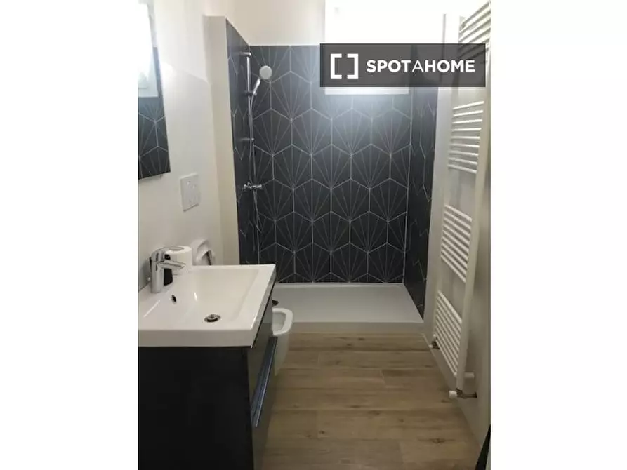 Immagine 13 di Camera condivisa in affitto  in Via Giacomo Carissimi a Padova