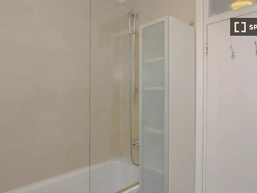 Immagine 8 di Appartamento in affitto  in Hatherley Grove a Paddington