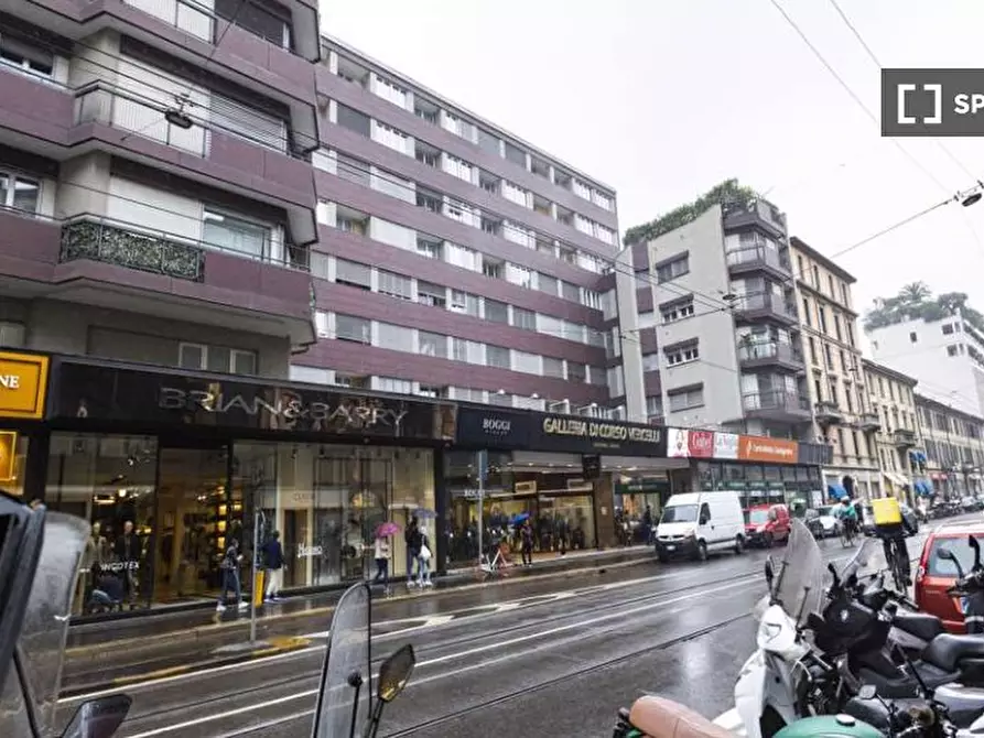 Immagine 16 di Camera condivisa in affitto  in Corso Vercelli a Milano