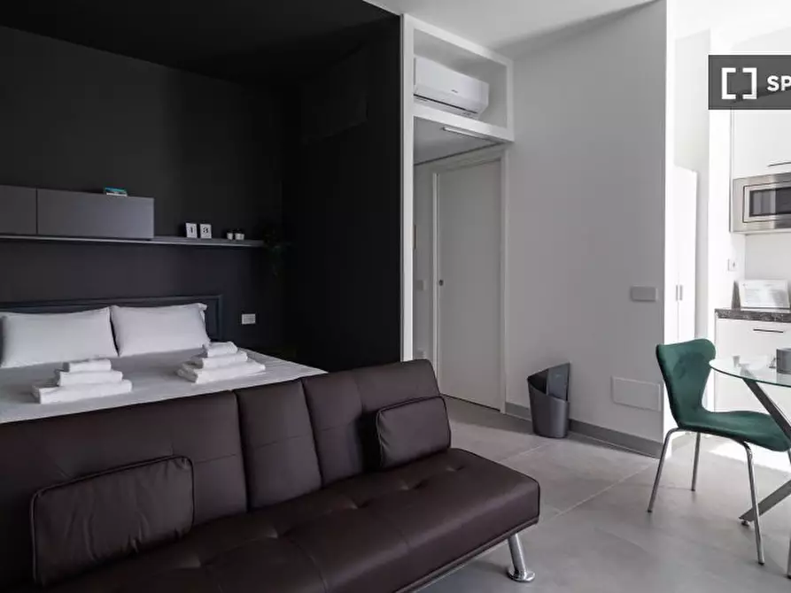 Immagine 1 di Appartamento in affitto  in Via Valparaiso a Milano