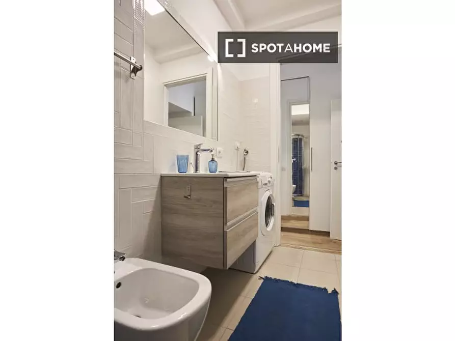 Immagine 18 di Appartamento in affitto  in Via Vigevano a Milano