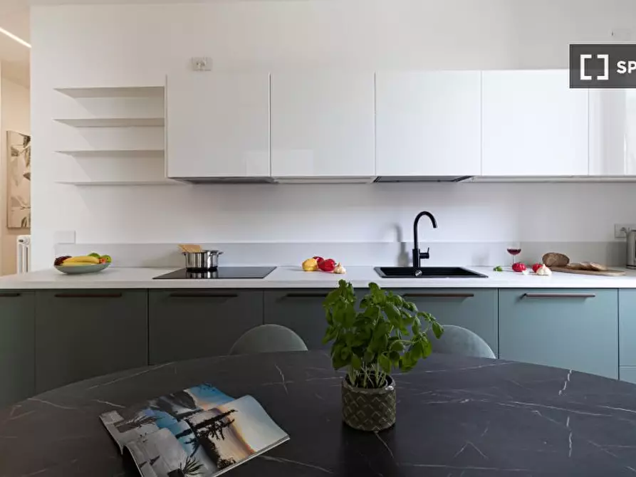 Immagine 11 di Appartamento in affitto  in Alzaia Naviglio Pavese a Milano