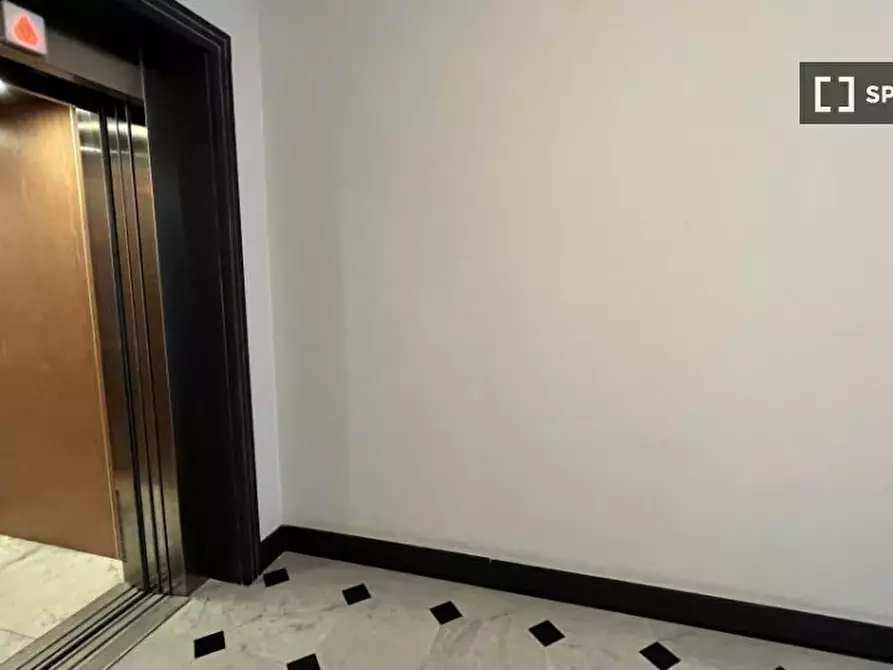 Immagine 12 di Ufficio in affitto  in Via Assarotti a Genova