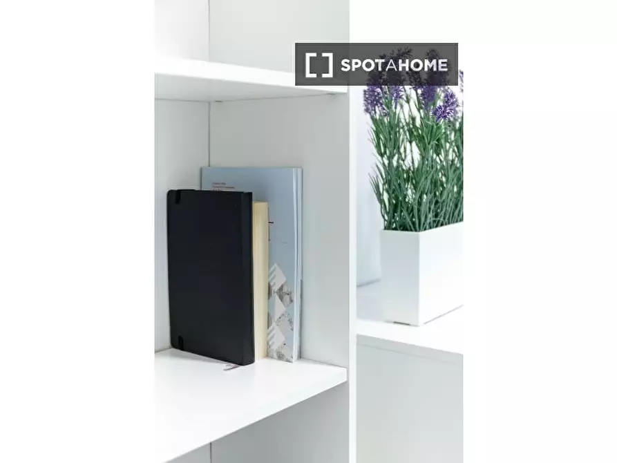 Immagine 9 di Camera condivisa in affitto  in Via Romolo Gessi a Torino