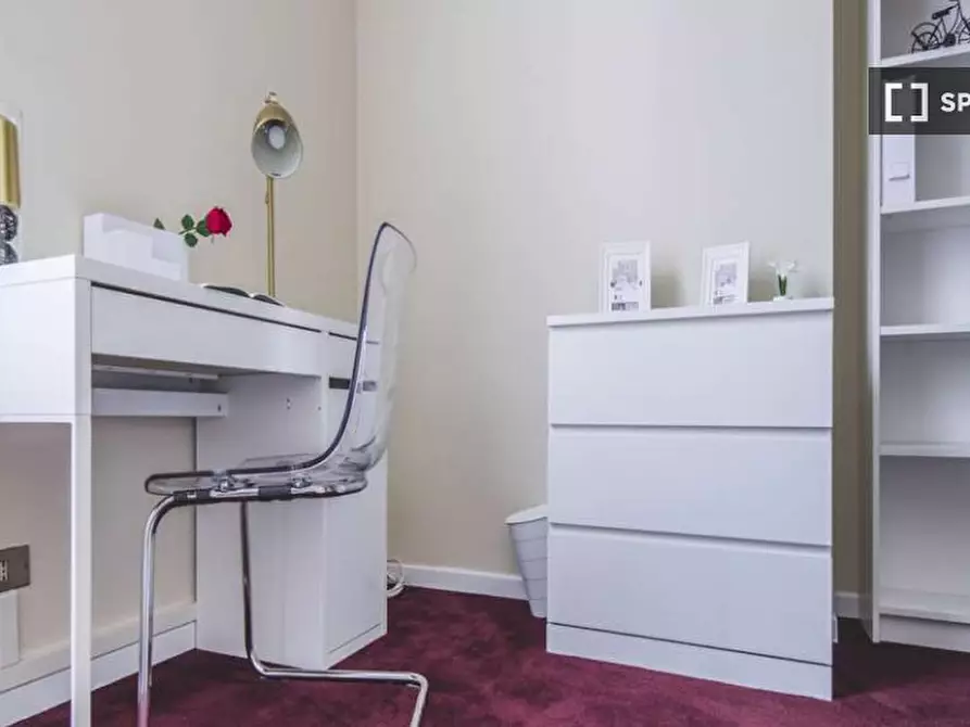 Immagine 5 di Camera condivisa in affitto  in Viale Nazario Sauro a Milano