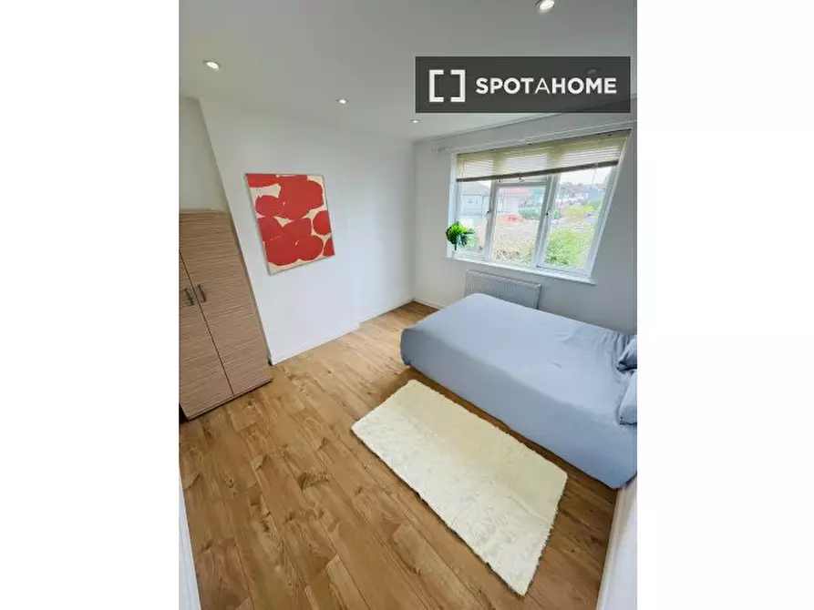 Immagine 4 di Camera condivisa in affitto  in Woodmansterne Road a Lambeth