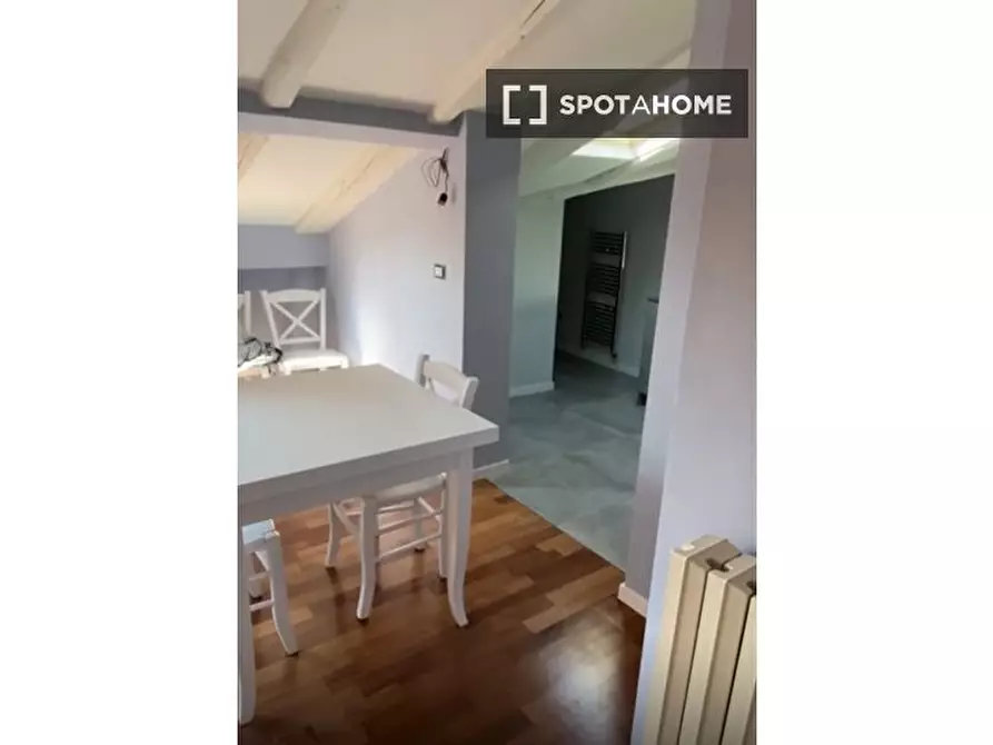 Immagine 7 di Appartamento in affitto  in Via de' Castagnoli a Bologna