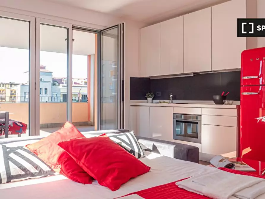 Immagine 9 di Appartamento in affitto  in Via Neera a Milano