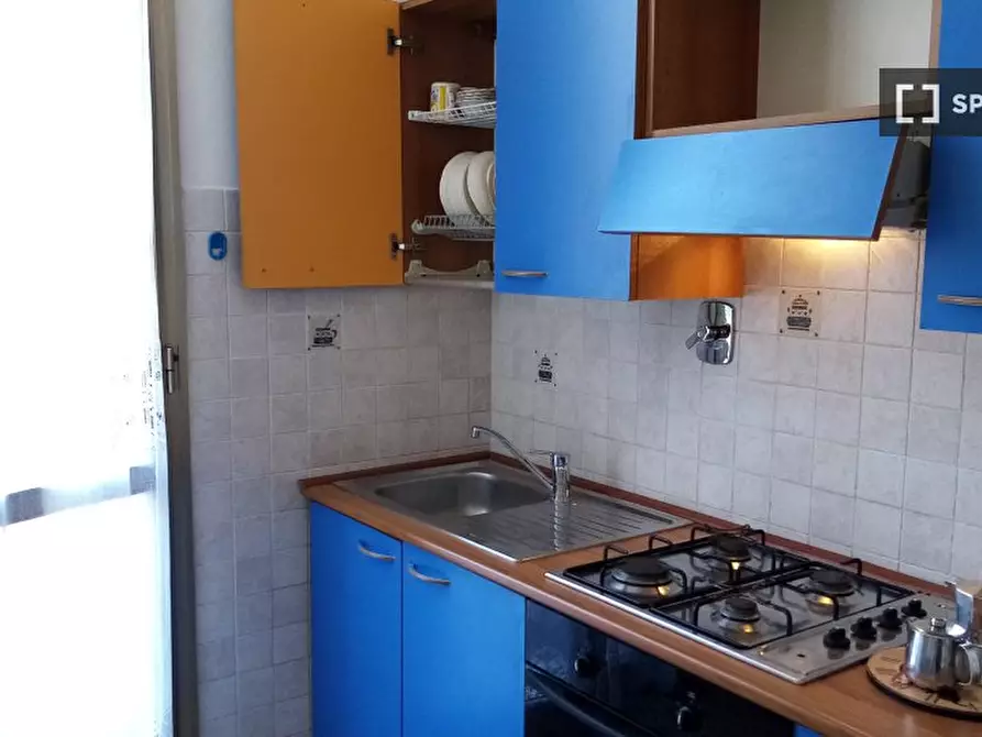 Immagine 6 di Appartamento in affitto  in Via Alfonso Torreggiani a Bologna