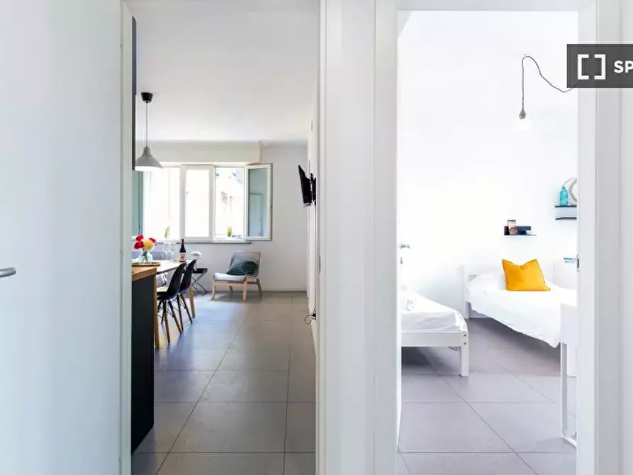 Immagine 7 di Camera condivisa in affitto  in Via Luigi Mercantini a Milano