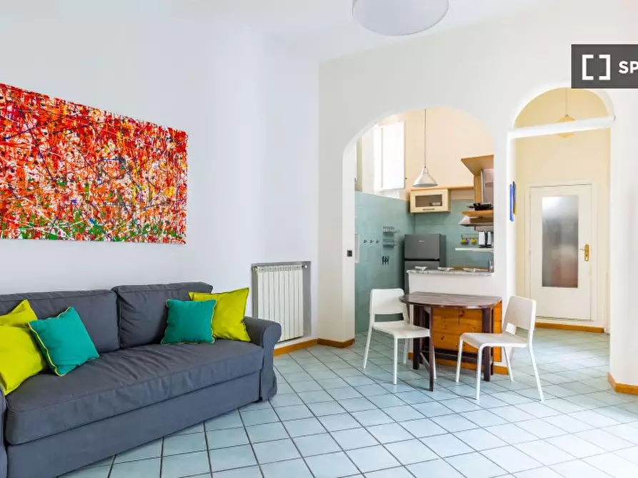 Immagine 17 di Appartamento in affitto  in Via Chiaia a Napoli