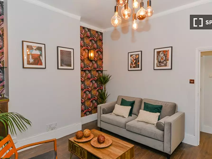 Immagine 2 di Appartamento in affitto  in A Tower Bridge Rd a Camberwell